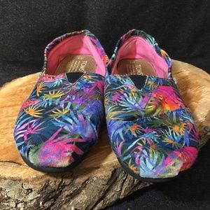 TOMS Canvas Slip-ons Multi Colored Palm Fronds W5